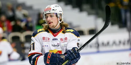 jonsson-fjällby, le jeune talent suédois, quitte la nhl pour rejoindre brynäs if, marquant un nouveau chapitre prometteur dans sa carrière et une opportunité passionnante pour les fans du hockey suédois.
