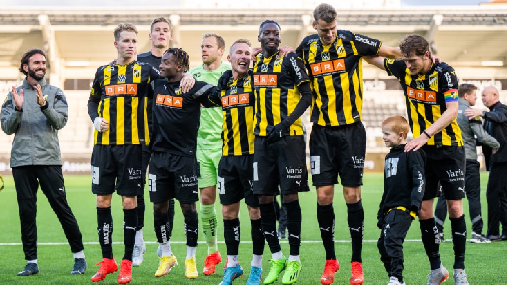 upptäck senaste nyheterna om böter mellan hammarby och häcken. läs om anledningar, beslut och effekter på de allsvenska lagen i denna uppdaterade artikel.