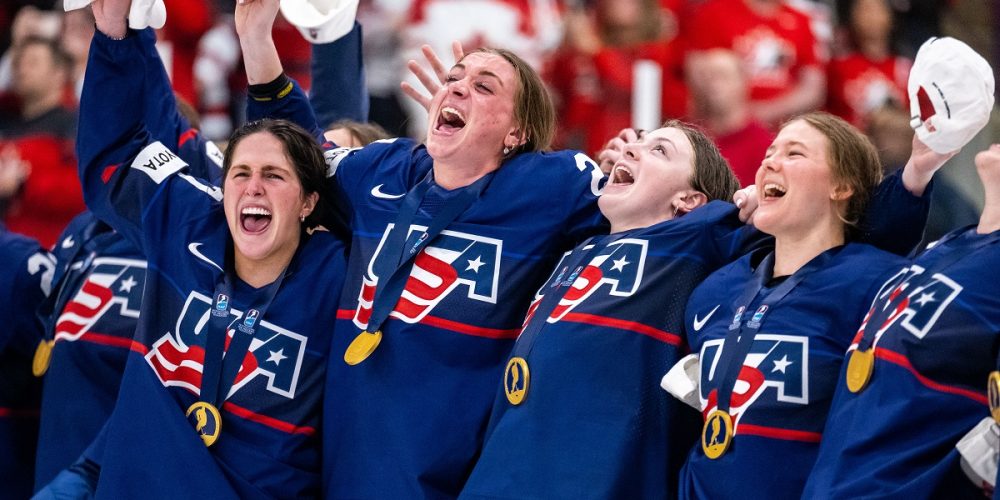 upptäck det nya namnet för damkronor! läs om bakgrunden, syftet och reaktionerna kring namnbytet för sveriges damlandslag i ishockey.