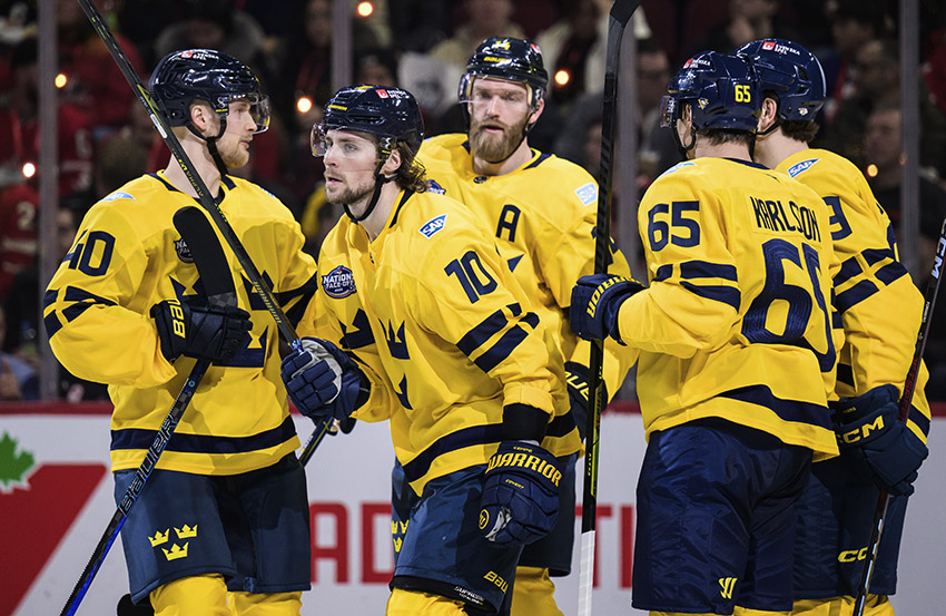 följ damkronorna i euro hockey tour – senaste nyheter, matcher och resultat om sveriges damlandslag i ishockey. allt du behöver veta om turneringen.