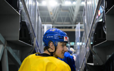 upptäck de två stjärnspelarna i färjestad som representerar landslaget. lär dig mer om deras prestationer, spelstil och hur de bidrar till svensk hockey på internationell nivå.