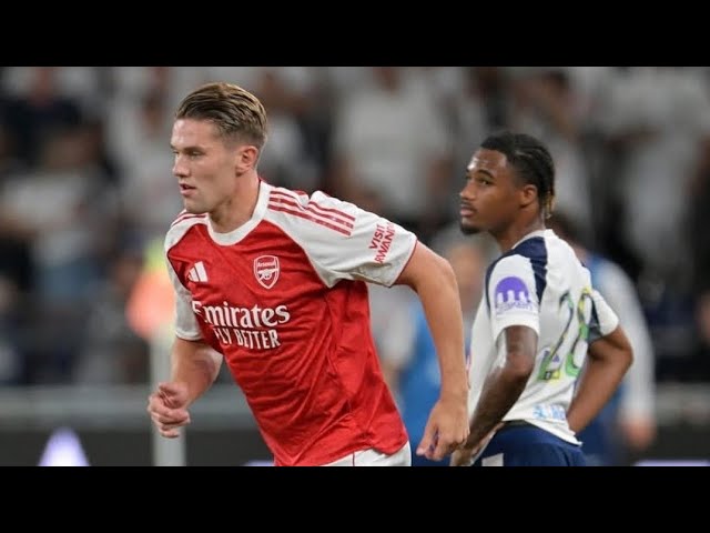 upptäck gyökeres debut med arsenal – en historisk prestation som markerar starten på en lovande karriär. läs mer om matchens höjdpunkter och hans bidrag till laget.
