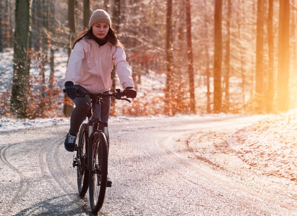 utforska begreppet 'kallare känsla' – vad det innebär, möjliga orsaker och hur du kan hantera en känsla av kyla eller avstånd i känslolivet.
