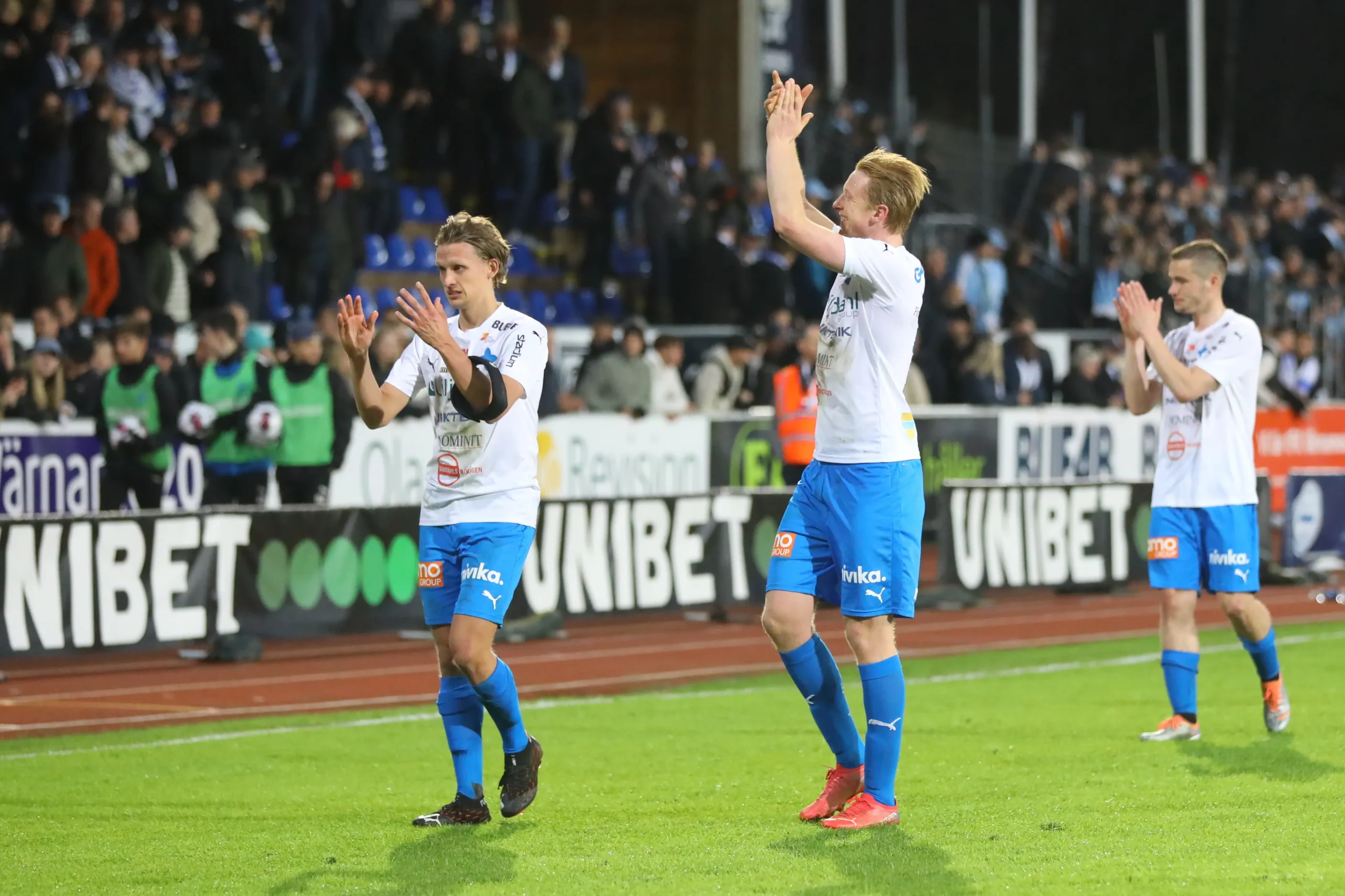 upptäck allt om påföljder för malmöfans – aktuell information, regler och konsekvenser. läs mer om hur supportrar påverkas av åtgärder och beslut kring malmölagets matcher.