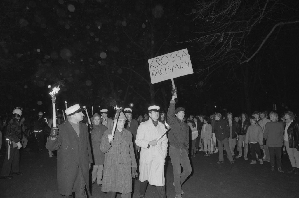läs om studentkårens kritik mot förändringar inom universitetsvärlden. upptäck deras synpunkter, förslag och hur det påverkar studenterna.