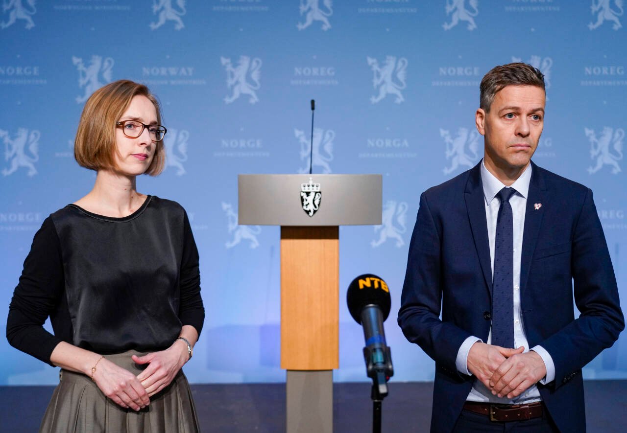 upptäck orsakerna bakom braathens konkurs, hur det påverkade flygindustrin och vilka konsekvenser det fick för resenärer och anställda.