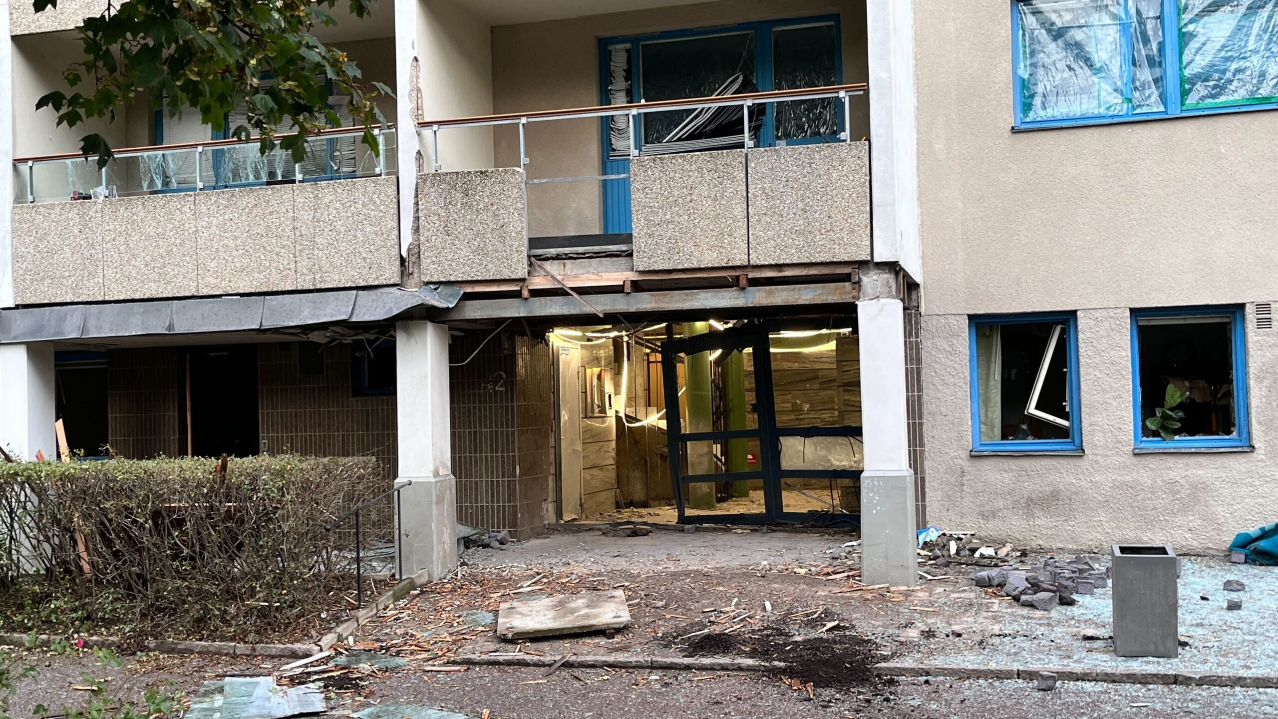 läs allt om den senaste explosionen på södermalm. få uppdateringar om händelseförlopp, orsaker och räddningstjänstens insatser i området.