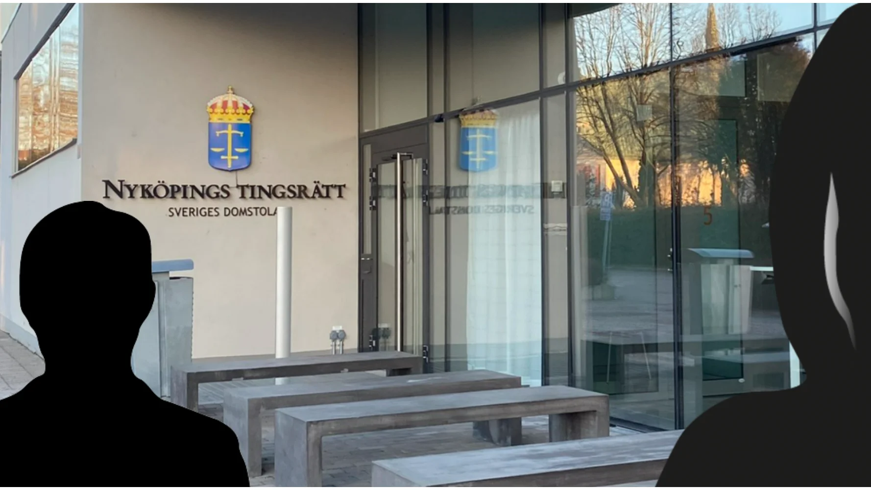 fyra kvinnor åtalas i ett uppmärksammat rättsfall. läs om bakgrunden, anklagelserna och de senaste uppdateringarna i fallet.