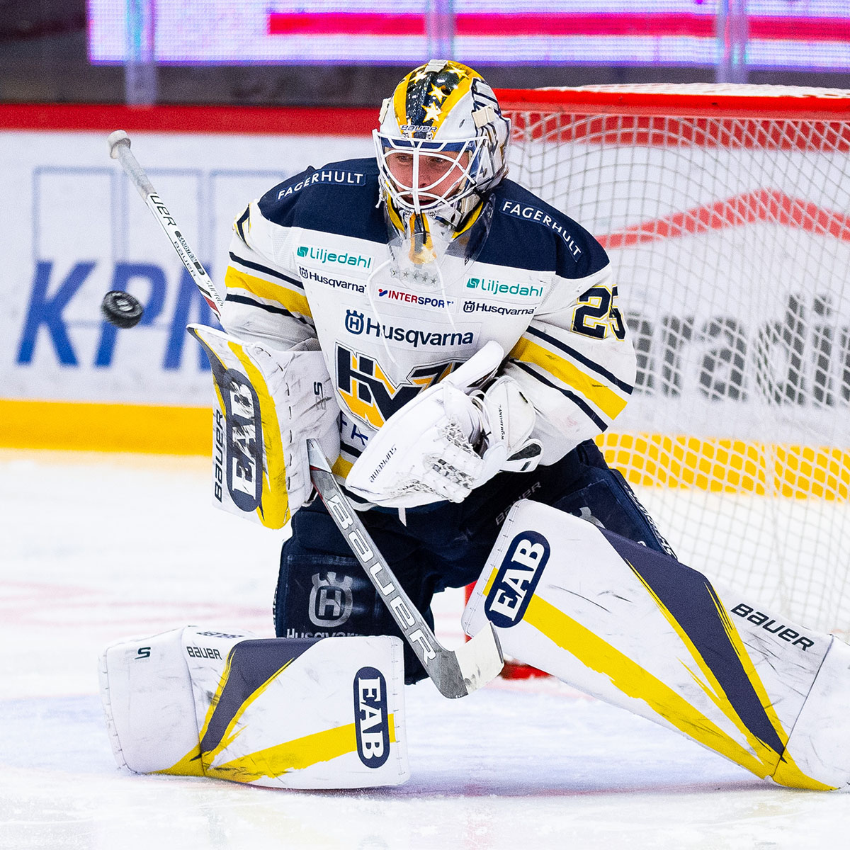 följ hv71:s spännande säsongsstart med de senaste uppdateringarna, resultat och analyser. allt du behöver veta om hv71 inför och under den nya hockeysäsongen.