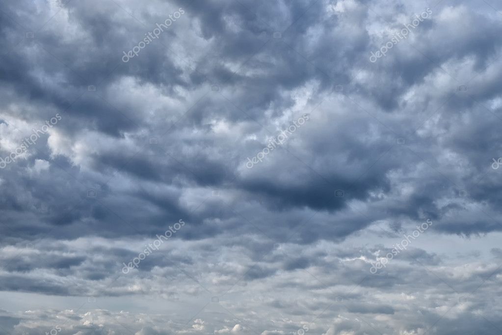 en spännande berättelse om kampen mot mörkret. följ karaktärernas resa genom prövningar när hoppet verkar förlorat och återvändo inte är möjlig. upptäck hemligheterna bakom de mörka molnen.