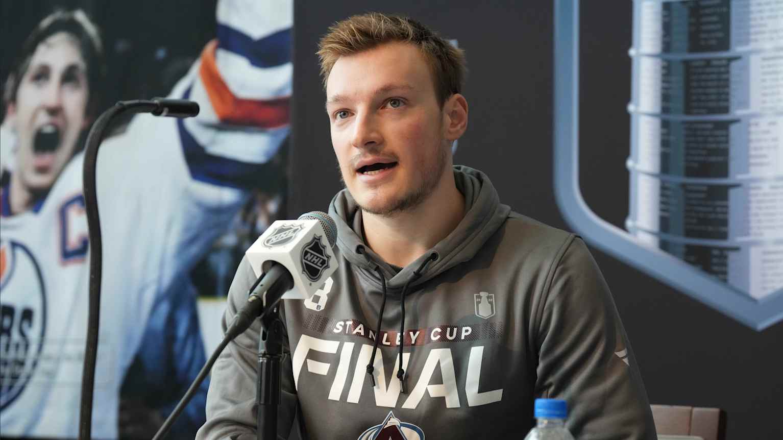 upptäck allt om den senaste sexskandalen som involverar nhl-spelare. få detaljer, bakgrundsinformation och hur detta påverkar ishockeyvärlden.