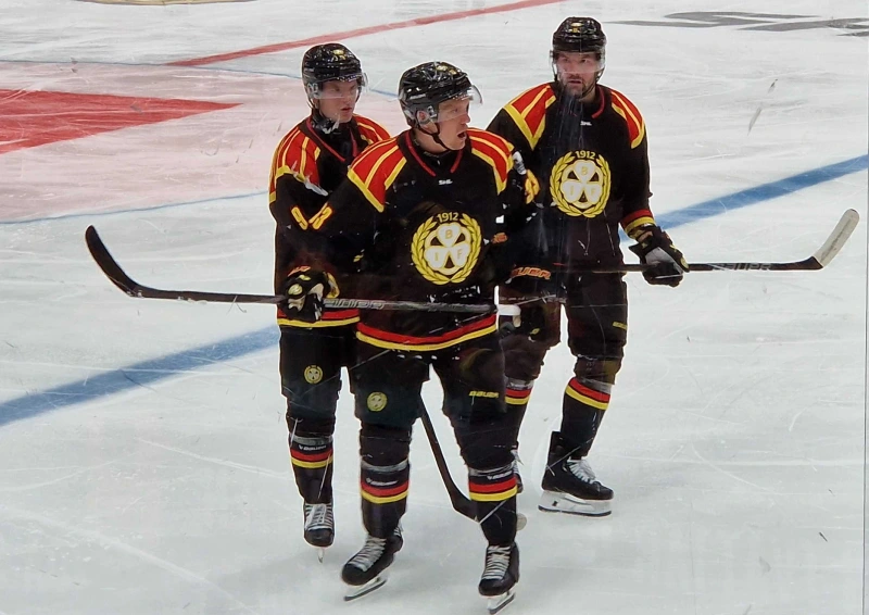 läs om brynäs imponerande seger, matchens höjdpunkter och spelarnas prestationer. allt du behöver veta om brynäs framgång hittar du här.