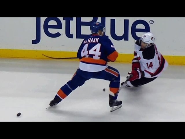 upptäck hur calvin de haan överraskar som målskytt. läs mer om hans senaste prestationer och insatser på isen.