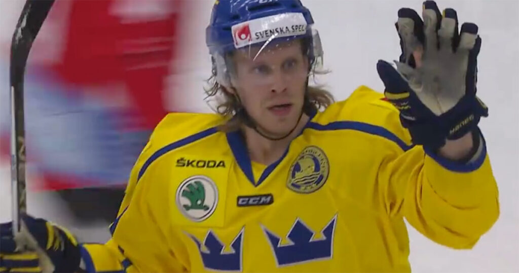 upptäck hur grönborg leder tre kronor mot nya framgångar inom ishockey, med fokus på laganda, strategi och imponerande prestationer på isen.