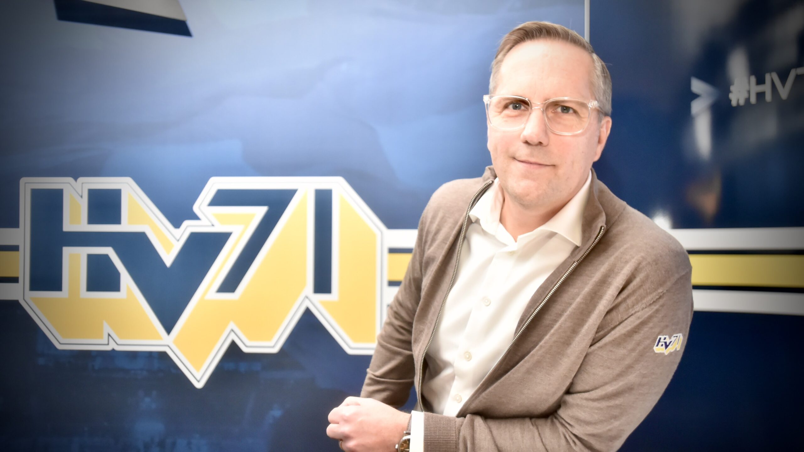 upptäck de största utmaningarna som hv71 står inför denna säsong. läs om lagets prestationer, hinder och framtidsutsikter inom svensk hockey.