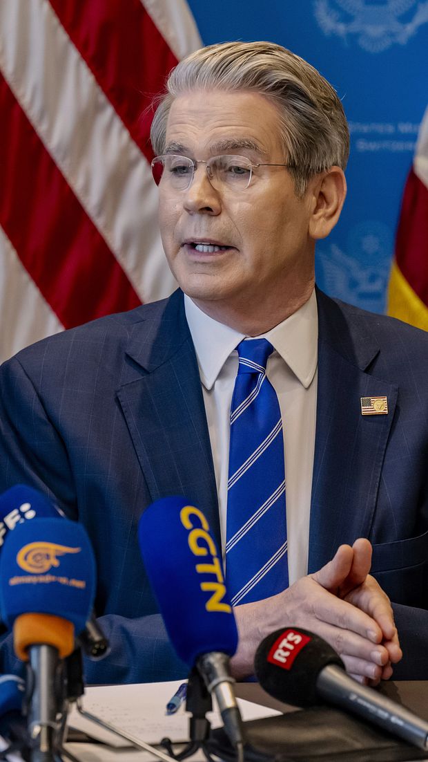 senaste nyheter om trumps tullar på varor från kina. läs om hur handelskriget påverkar ekonomin, företag och konsumenter i sverige och globalt.