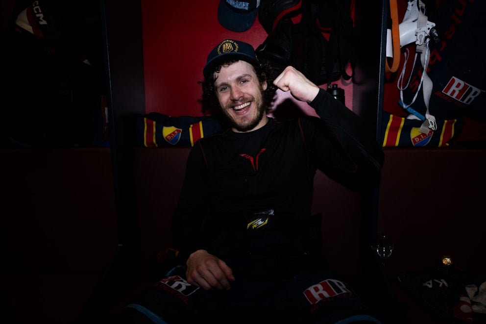 tyler kelleher får beröm efter imponerande insats i segern mot karlskoga. läs mer om matchens hjältar och höjdpunkter här.